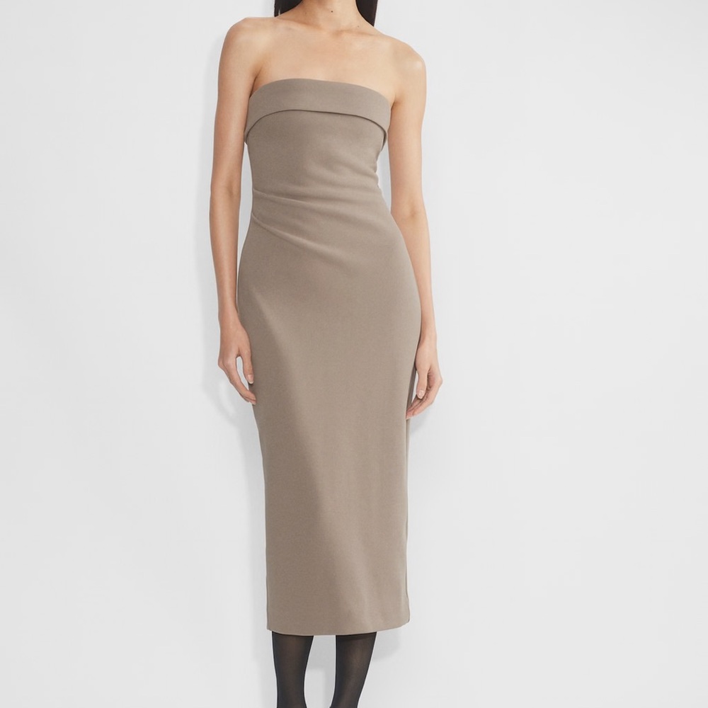 Babaton FigureKnit™ Eyecatcher Dress